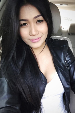 Thai girl hot Stunning And